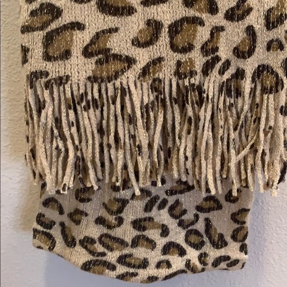 Animal print scarf - Picture 2 of 3